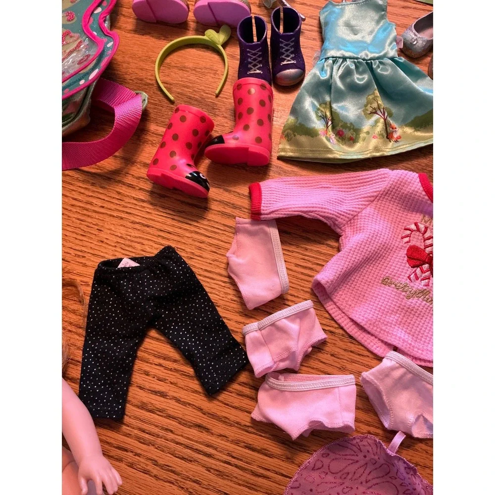 American Girl WellieWishers Willa Doll Bundle with Clothes Accessories Backpack